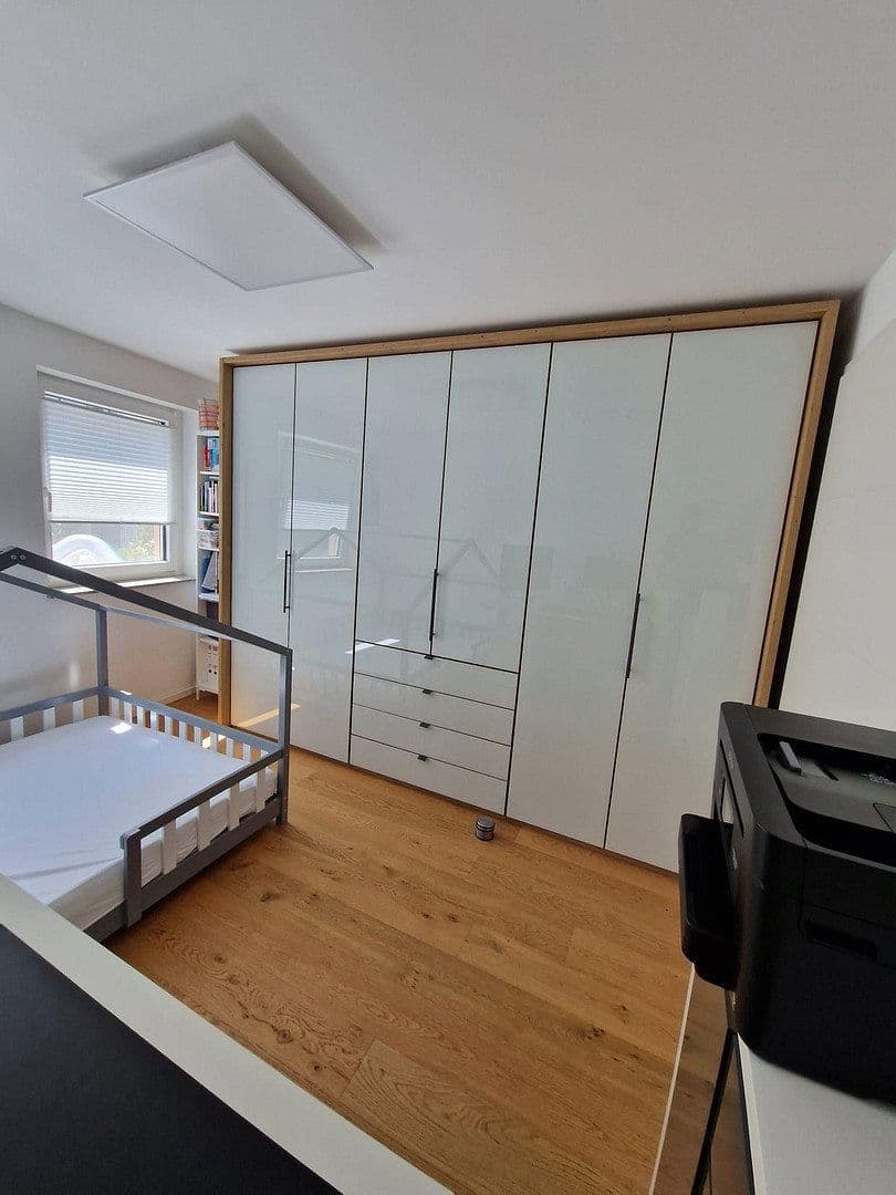 Prodej bytu 3+1 89 m², Moosburgerstrasse 22, Pfaffenhofen, Bavorsko Prodej bytu 3+1 89 m², Moosburgerstrasse 22, Pfaffenhofen, Bavorsko