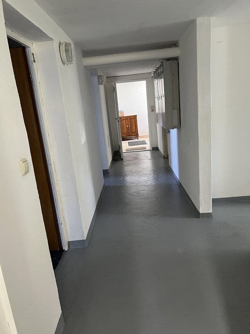 Prodej domu 271 m², pozemek 696 m², Roßtal, Bavorsko Prodej domu 271 m², pozemek 696 m², Roßtal, Bavorsko