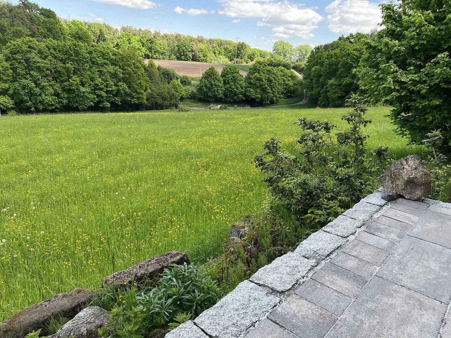 Prodej domu 271 m², pozemek 696 m², Roßtal, Bavorsko Prodej domu 271 m², pozemek 696 m², Roßtal, Bavorsko