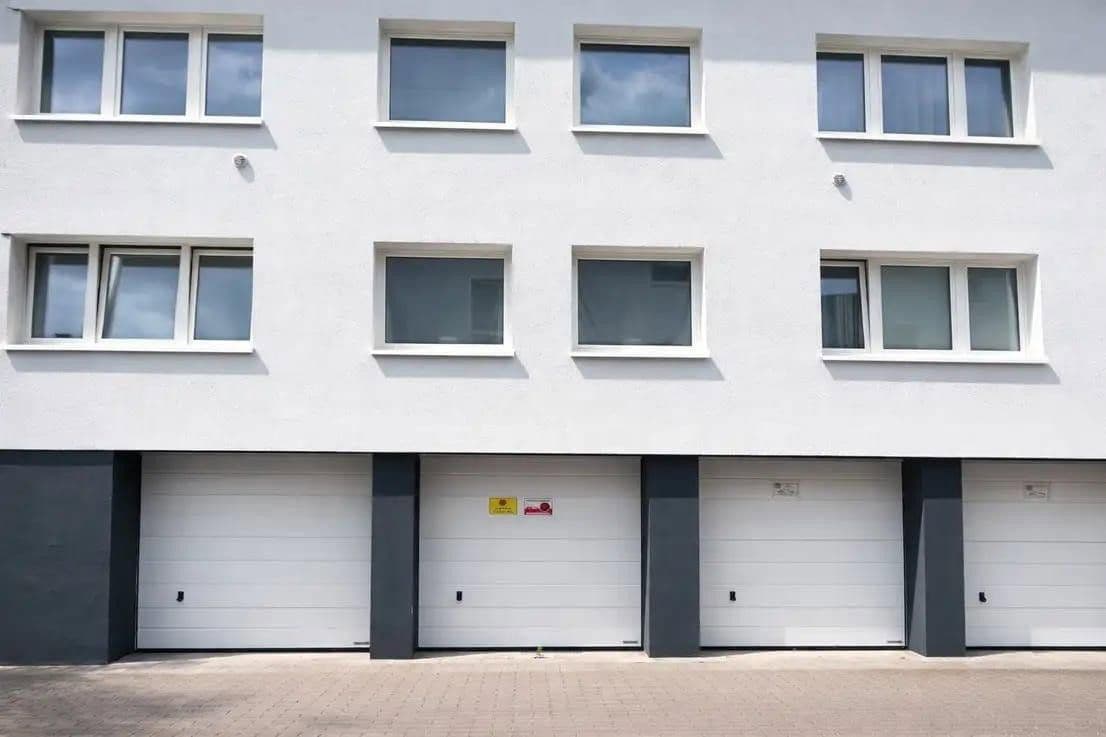 Pronájem bytu 2+1 55 m², Marienstr. 90-92, Köln, Severní Porýní-Vestfálsko Pronájem bytu 2+1 55 m², Marienstr. 90-92, Köln, Severní Porýní-Vestfálsko