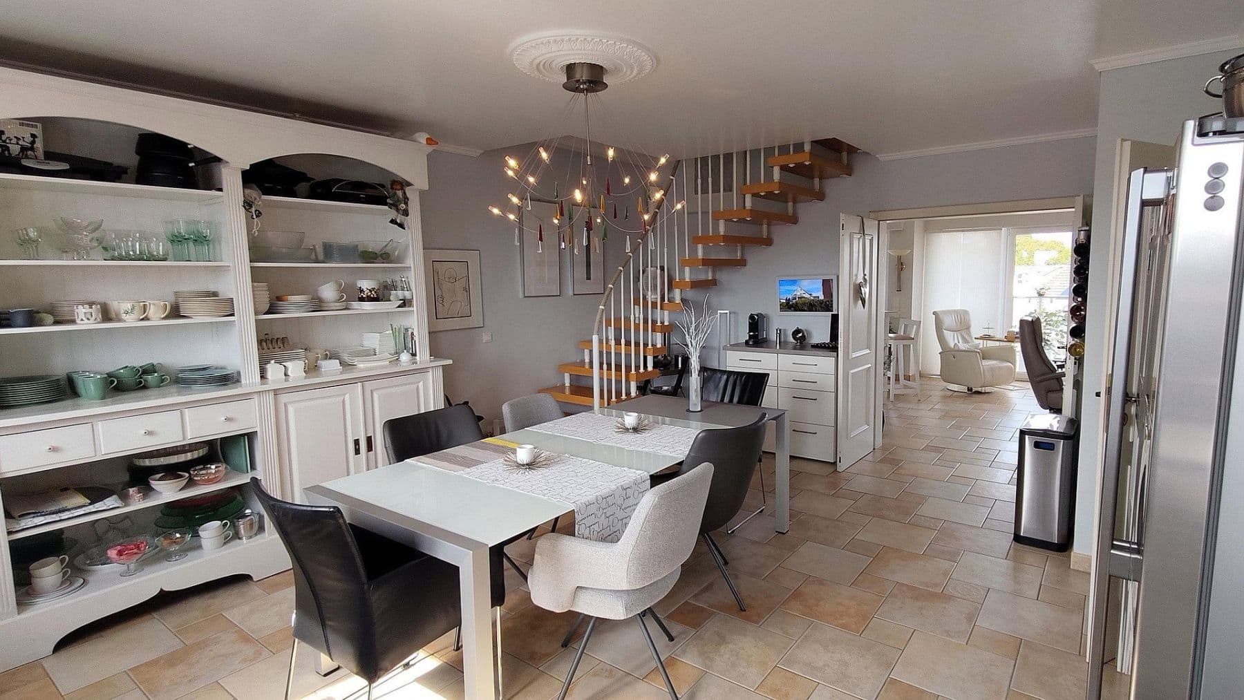 Prodej bytu 3+1 115 m², Moers, Severní Porýní-Vestfálsko Prodej bytu 3+1 115 m², Moers, Severní Porýní-Vestfálsko
