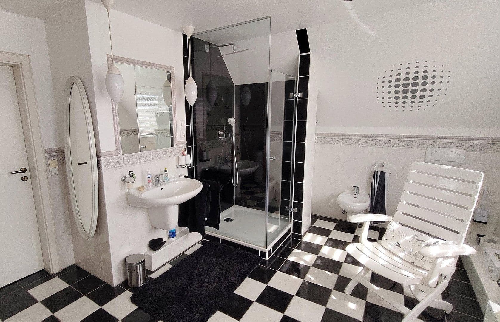 Prodej bytu 3+1 115 m², Moers, Severní Porýní-Vestfálsko Prodej bytu 3+1 115 m², Moers, Severní Porýní-Vestfálsko