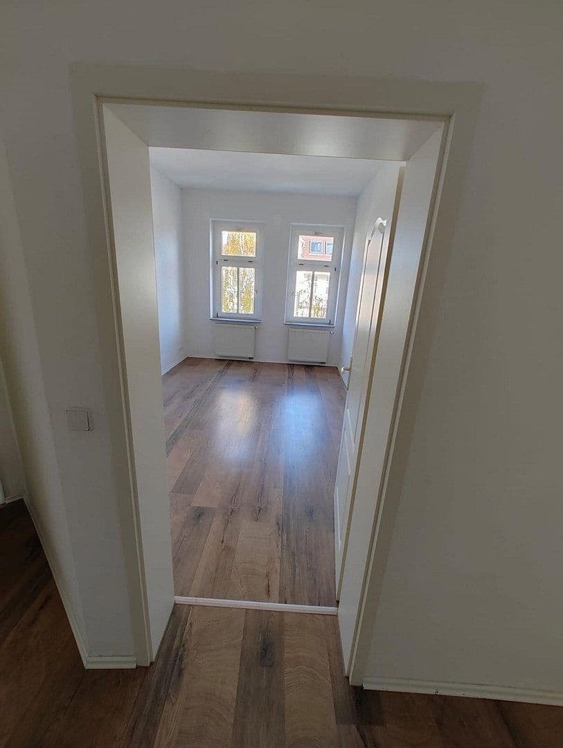 Pronájem bytu 3+1 88 m², Heinrich - Budde Straße 16, Leipzig, Sasko Pronájem bytu 3+1 88 m², Heinrich - Budde Straße 16, Leipzig, Sasko