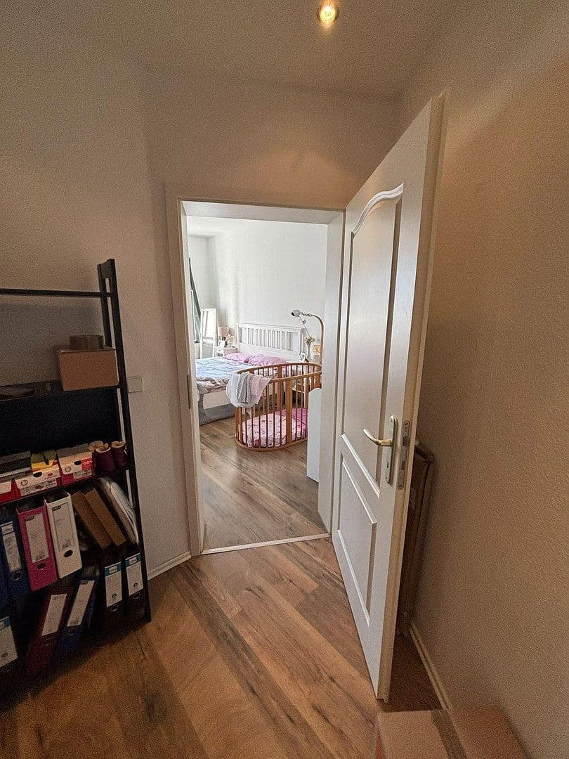 Pronájem bytu 3+1 88 m², Heinrich - Budde Straße, Leipzig, Sasko Pronájem bytu 3+1 88 m², Heinrich - Budde Straße, Leipzig, Sasko