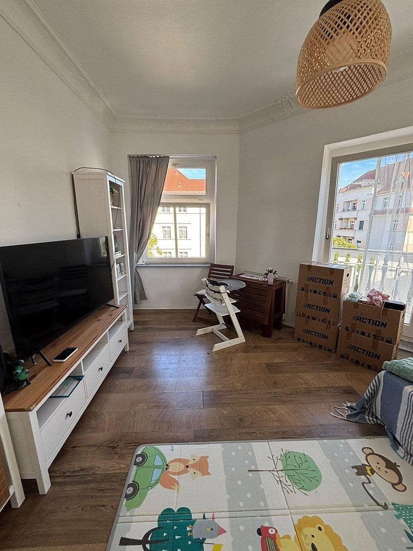 Pronájem bytu 3+1 88 m², Heinrich - Budde Straße, Leipzig, Sasko Pronájem bytu 3+1 88 m², Heinrich - Budde Straße, Leipzig, Sasko