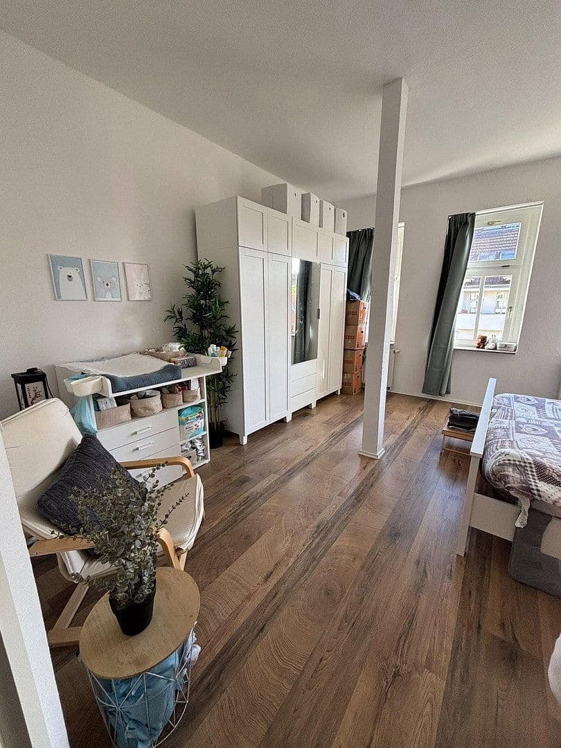 Pronájem bytu 3+1 88 m², Heinrich - Budde Straße, Leipzig, Sasko Pronájem bytu 3+1 88 m², Heinrich - Budde Straße, Leipzig, Sasko
