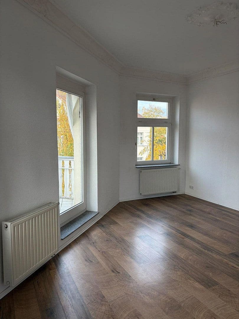 Pronájem bytu 3+1 88 m², Heinrich - Budde Straße 16, Leipzig, Sasko Pronájem bytu 3+1 88 m², Heinrich - Budde Straße 16, Leipzig, Sasko