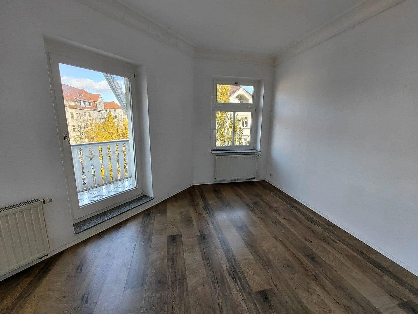 Pronájem bytu 3+1 88 m², Heinrich - Budde Straße 16, Leipzig, Sasko Pronájem bytu 3+1 88 m², Heinrich - Budde Straße 16, Leipzig, Sasko