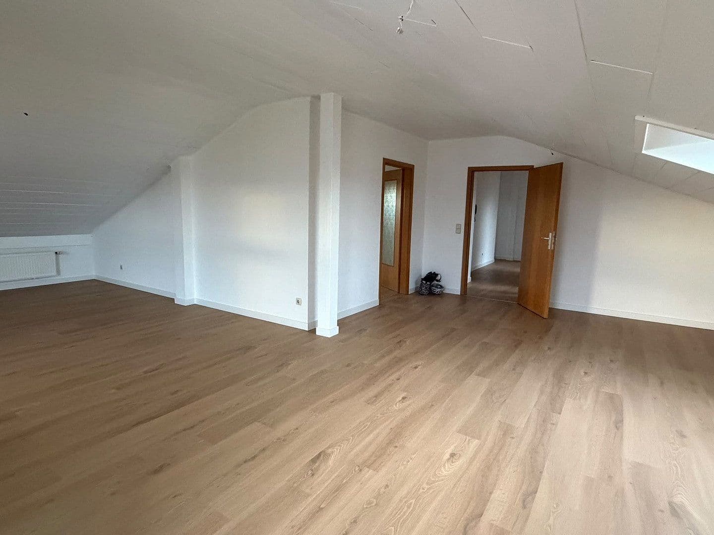Pronájem bytu 4+kk 115 m², Brühl, Bádensko-Württembersko Pronájem bytu 4+kk 115 m², Brühl, Bádensko-Württembersko