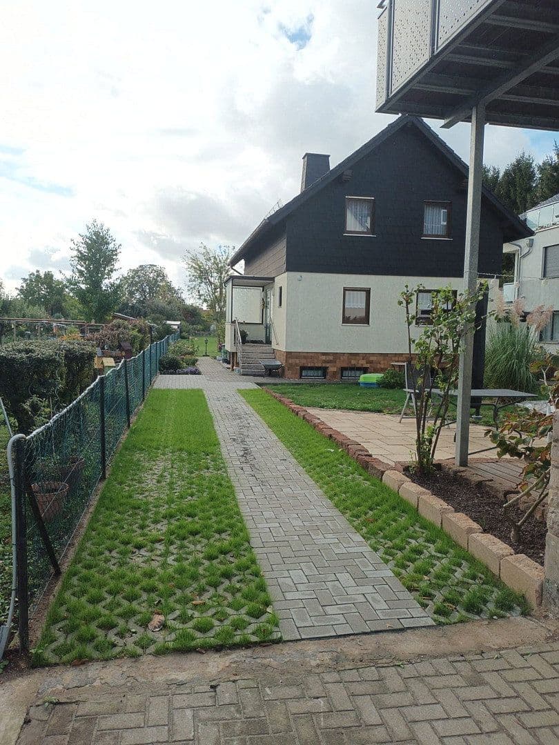 Prodej domu 191 m², pozemek 353 m², Butzbach, Hessen Prodej domu 191 m², pozemek 353 m², Butzbach, Hessen