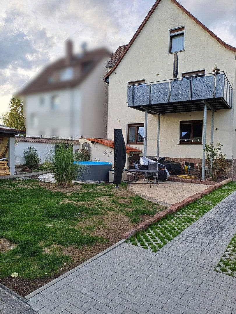 Prodej domu 191 m², pozemek 353 m², Butzbach, Hessen Prodej domu 191 m², pozemek 353 m², Butzbach, Hessen