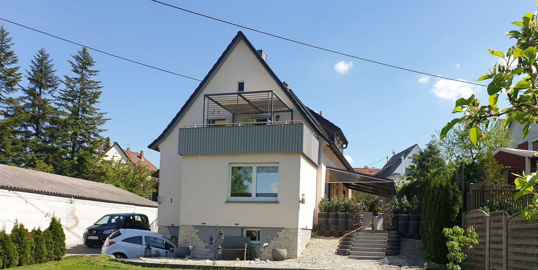 Prodej domu 155 m², pozemek 707 m², Brackenheim, Bádensko-Württembersko Prodej domu 155 m², pozemek 707 m², Brackenheim, Bádensko-Württembersko