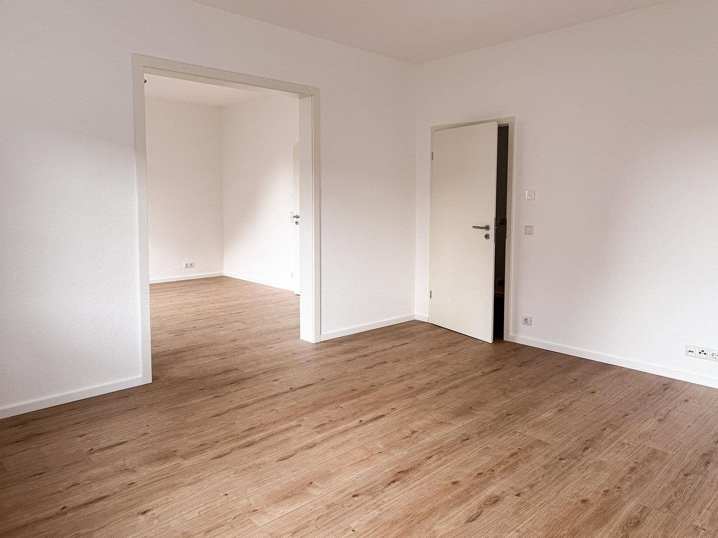 Pronájem bytu 2+1 68 m², Groß-Gerau, Hessen Pronájem bytu 2+1 68 m², Groß-Gerau, Hessen