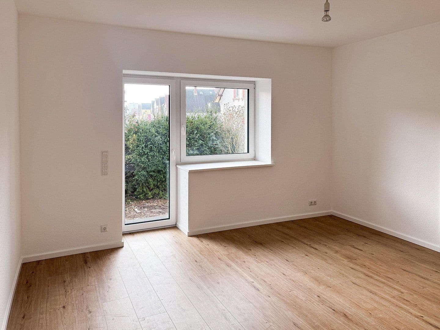 Pronájem bytu 2+1 68 m², Groß-Gerau, Hessen Pronájem bytu 2+1 68 m², Groß-Gerau, Hessen