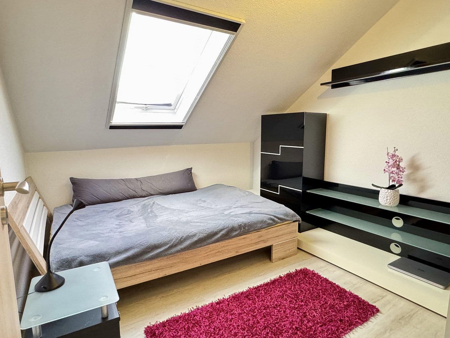 Prodej domu 145 m², pozemek 1.100 m², Offenburg, Bádensko-Württembersko Prodej domu 145 m², pozemek 1.100 m², Offenburg, Bádensko-Württembersko