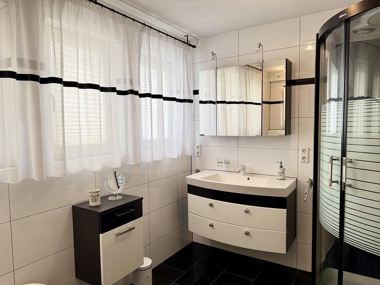 Prodej domu 145 m², pozemek 1.100 m², Offenburg, Bádensko-Württembersko Prodej domu 145 m², pozemek 1.100 m², Offenburg, Bádensko-Württembersko