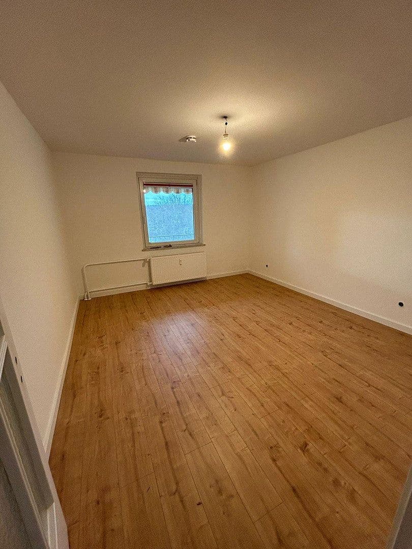 Pronájem bytu 3+1 104 m², Pinnaudamm 4, Pinneberg, Šlesvicko-Holštýnsko Pronájem bytu 3+1 104 m², Pinnaudamm 4, Pinneberg, Šlesvicko-Holštýnsko