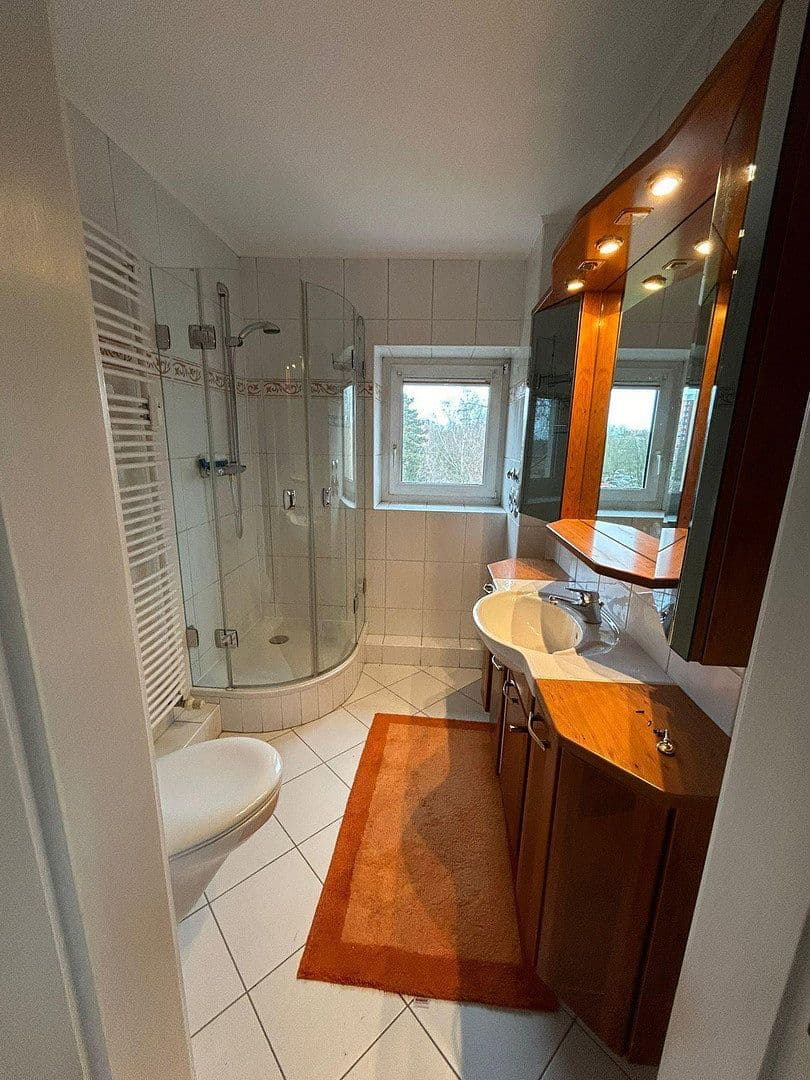 Pronájem bytu 3+1 104 m², Pinnaudamm 4, Pinneberg, Šlesvicko-Holštýnsko Pronájem bytu 3+1 104 m², Pinnaudamm 4, Pinneberg, Šlesvicko-Holštýnsko