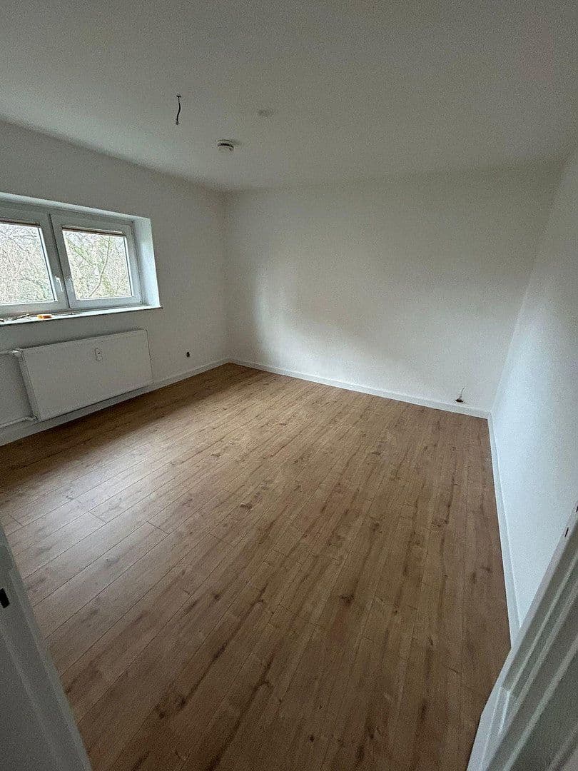 Pronájem bytu 3+1 104 m², Pinnaudamm 4, Pinneberg, Šlesvicko-Holštýnsko Pronájem bytu 3+1 104 m², Pinnaudamm 4, Pinneberg, Šlesvicko-Holštýnsko
