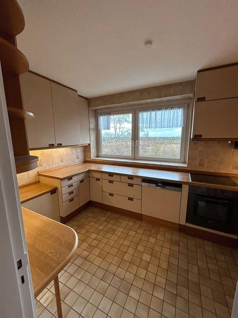 Pronájem bytu 3+1 104 m², Pinnaudamm 4, Pinneberg, Šlesvicko-Holštýnsko Pronájem bytu 3+1 104 m², Pinnaudamm 4, Pinneberg, Šlesvicko-Holštýnsko
