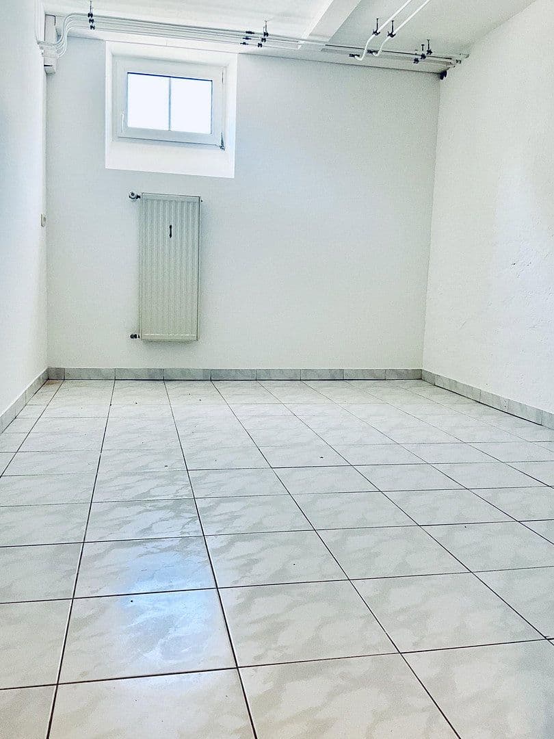 Pronájem kanceláře 109 m², Bobingen, Bavorsko Pronájem kanceláře 109 m², Bobingen, Bavorsko