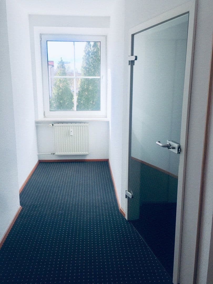 Pronájem kanceláře 109 m², Bobingen, Bavorsko Pronájem kanceláře 109 m², Bobingen, Bavorsko
