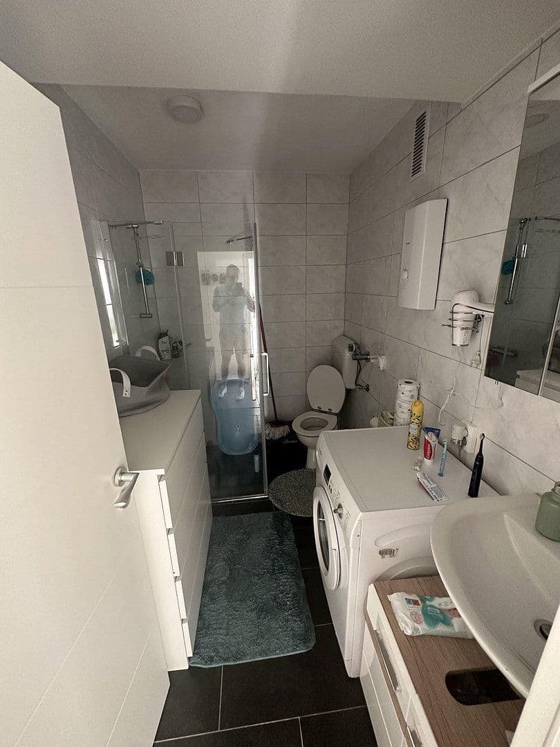Pronájem bytu 3+1 75 m², Regensburgerstraße 63, Nürnberg, Bavorsko Pronájem bytu 3+1 75 m², Regensburgerstraße 63, Nürnberg, Bavorsko