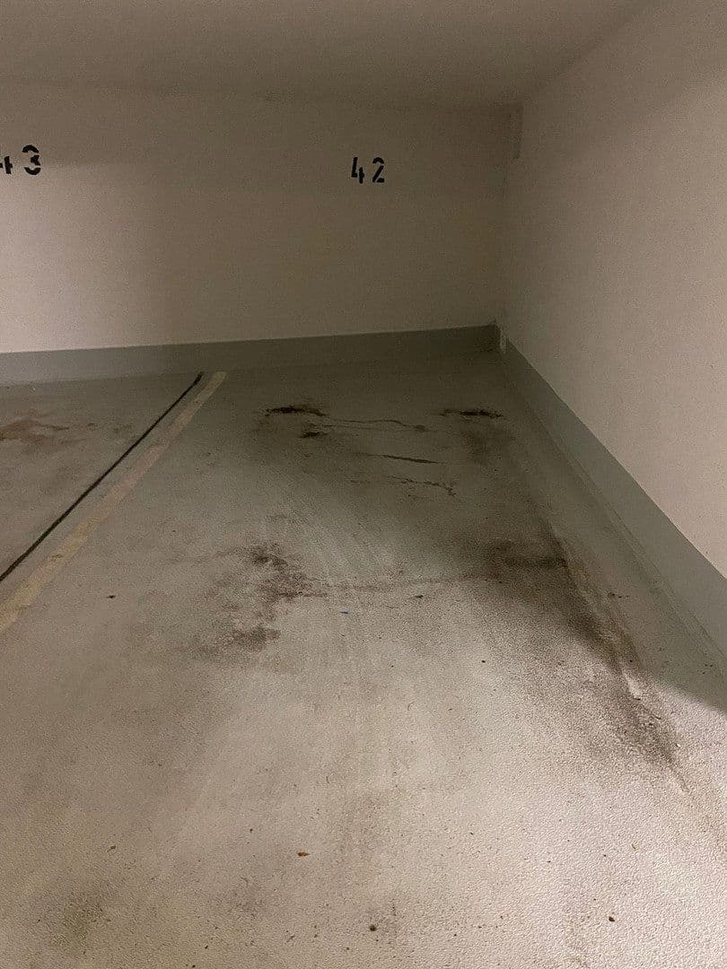 Pronájem bytu 3+1 75 m², Regensburgerstraße 63, Nürnberg, Bavorsko Pronájem bytu 3+1 75 m², Regensburgerstraße 63, Nürnberg, Bavorsko