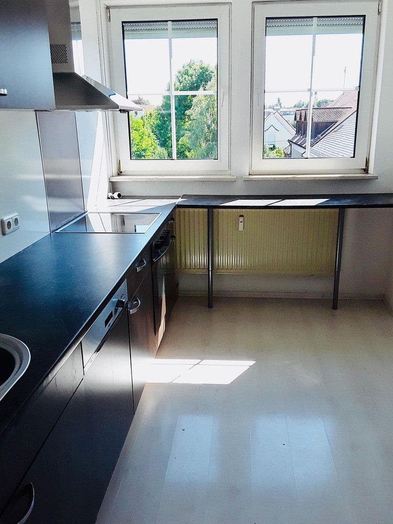 Pronájem bytu 3+1 90 m², Bobingen, Bavorsko Pronájem bytu 3+1 90 m², Bobingen, Bavorsko