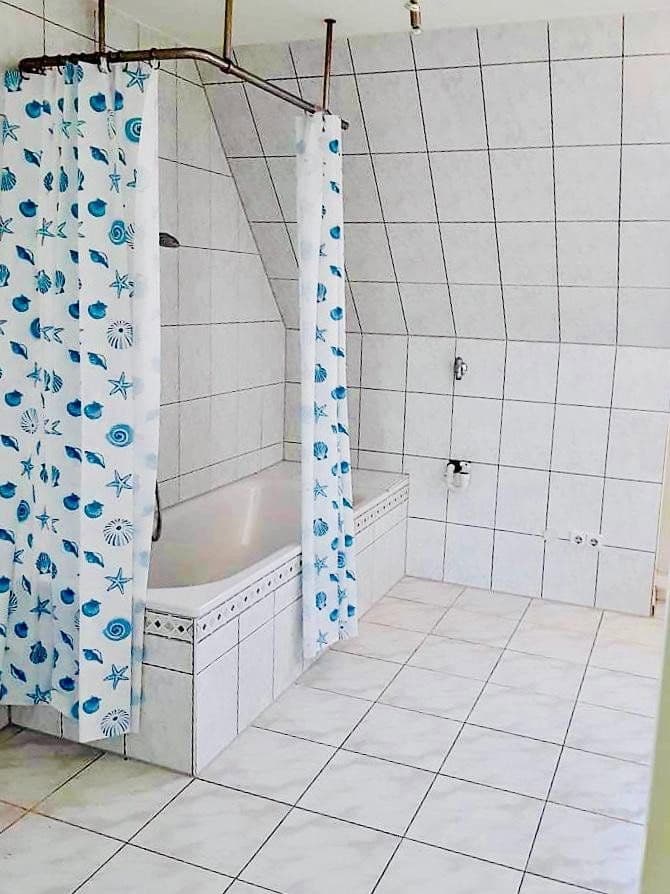 Pronájem bytu 3+1 90 m², Bobingen, Bavorsko Pronájem bytu 3+1 90 m², Bobingen, Bavorsko