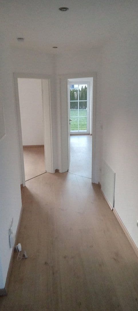 Pronájem bytu 2+1 70 m², Kirchdorf an der Iller, Bádensko-Württembersko Pronájem bytu 2+1 70 m², Kirchdorf an der Iller, Bádensko-Württembersko