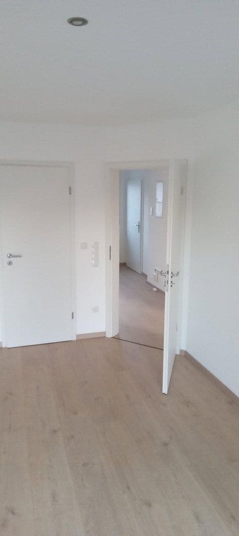 Pronájem bytu 2+1 70 m², Kirchdorf an der Iller, Bádensko-Württembersko Pronájem bytu 2+1 70 m², Kirchdorf an der Iller, Bádensko-Württembersko