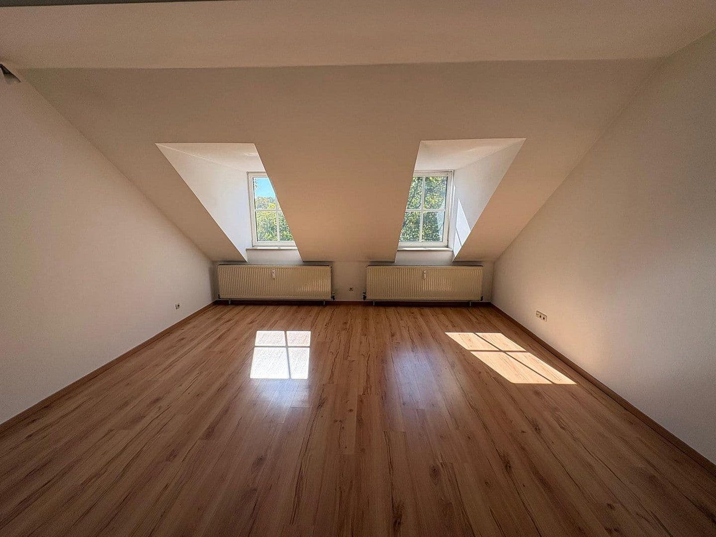 Pronájem bytu 3+kk 81 m², Hindenburgstraße, 52, Ingolstadt, Bavorsko Pronájem bytu 3+kk 81 m², Hindenburgstraße, 52, Ingolstadt, Bavorsko