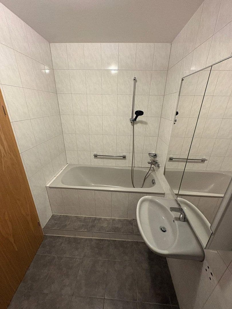 Pronájem bytu 3+kk 81 m², Hindenburgstraße, 52, Ingolstadt, Bavorsko Pronájem bytu 3+kk 81 m², Hindenburgstraße, 52, Ingolstadt, Bavorsko