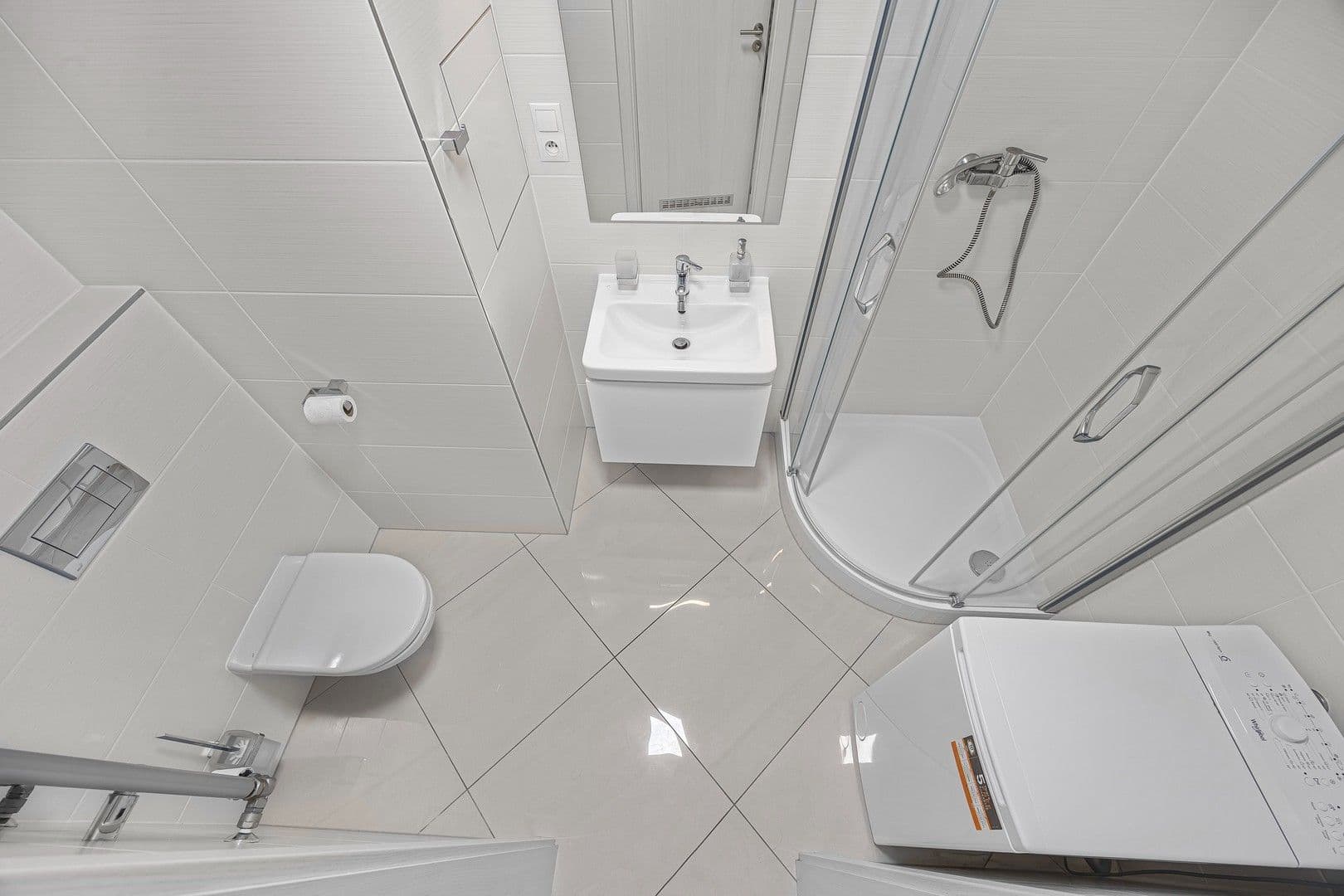 Pronájem bytu 1+kk 29 m², U Radosti, Praha, Praha Pronájem bytu 1+kk 29 m², U Radosti, Praha, Praha