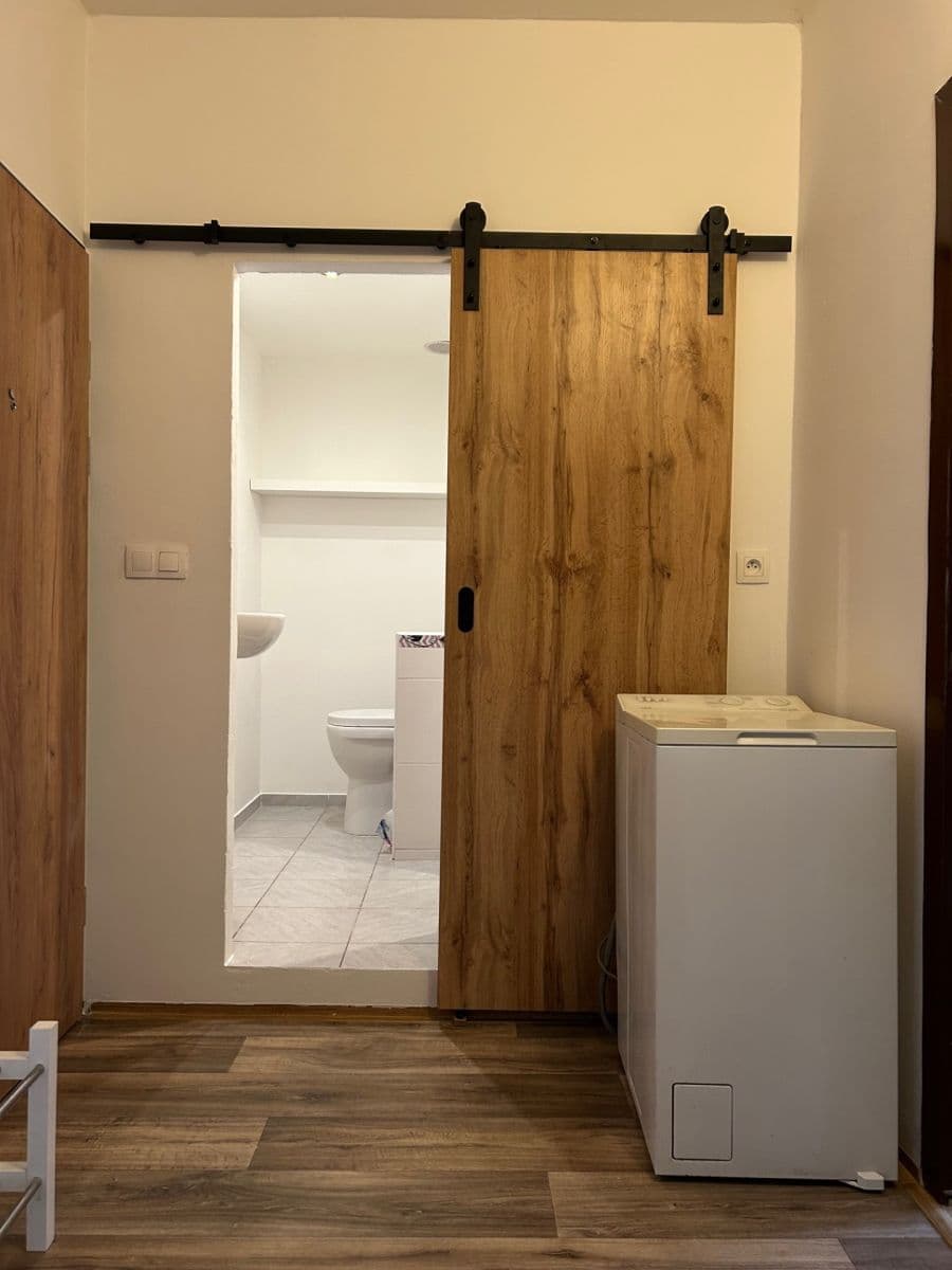Pronájem bytu 2+kk 43 m², Fibichova, Teplice, Ústecký kraj Pronájem bytu 2+kk 43 m², Fibichova, Teplice, Ústecký kraj