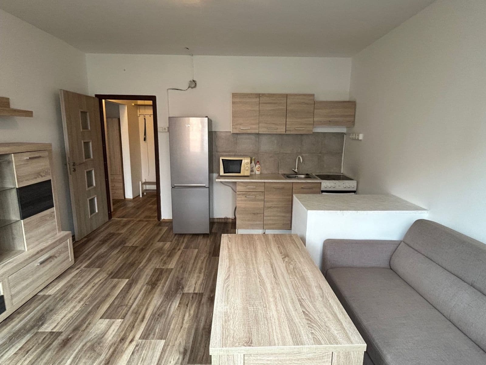 Pronájem bytu 2+kk 43 m², Fibichova, Teplice, Ústecký kraj Pronájem bytu 2+kk 43 m², Fibichova, Teplice, Ústecký kraj