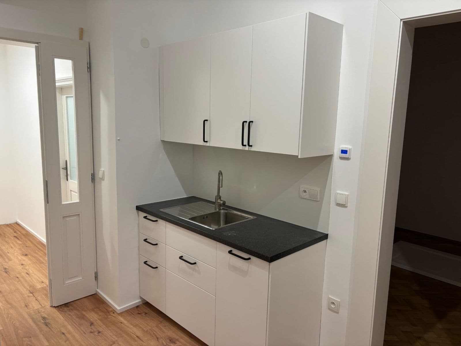 Pronájem bytu 1+1 40 m², Italská, Praha, Praha Pronájem bytu 1+1 40 m², Italská, Praha, Praha