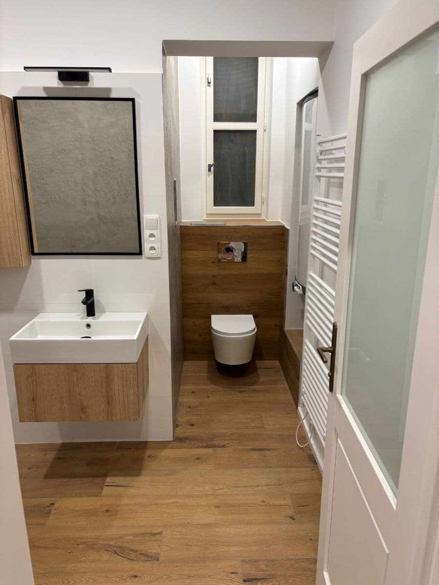 Pronájem bytu 1+1 40 m², Italská, Praha, Praha Pronájem bytu 1+1 40 m², Italská, Praha, Praha