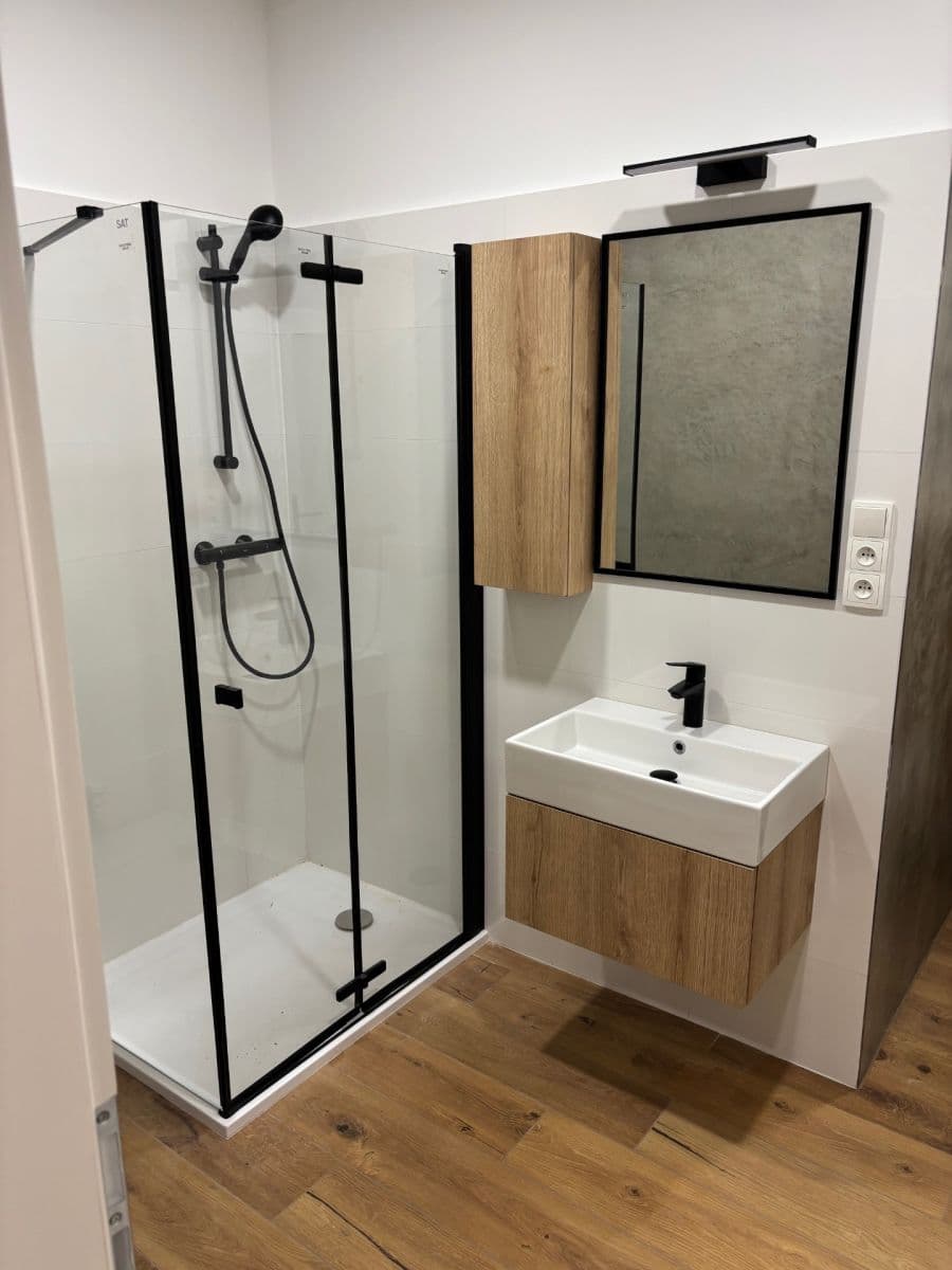 Pronájem bytu 1+1 40 m², Italská, Praha, Praha Pronájem bytu 1+1 40 m², Italská, Praha, Praha
