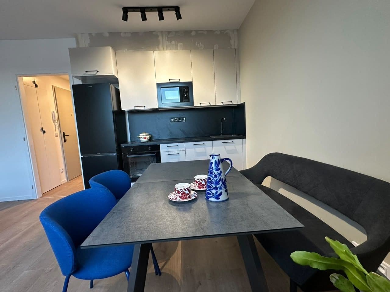 Pronájem bytu 2+kk 35 m², Murmanská, Praha, Praha Pronájem bytu 2+kk 35 m², Murmanská, Praha, Praha