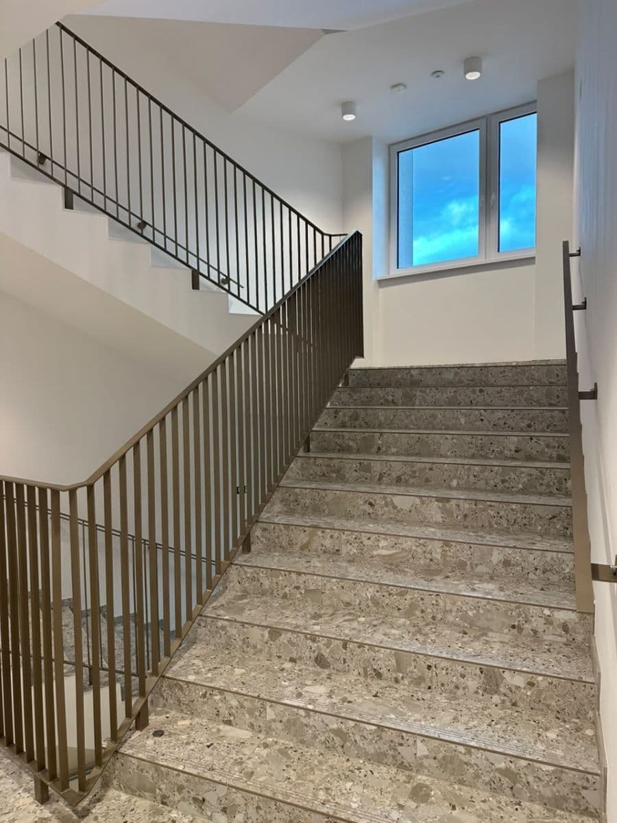 Pronájem bytu 2+kk 35 m², Murmanská, Praha, Praha Pronájem bytu 2+kk 35 m², Murmanská, Praha, Praha