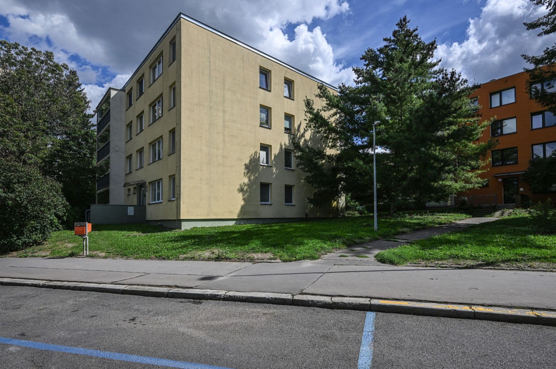 Prodej bytu 2+1 54 m², Litvínovská, Praha, Praha Prodej bytu 2+1 54 m², Litvínovská, Praha, Praha