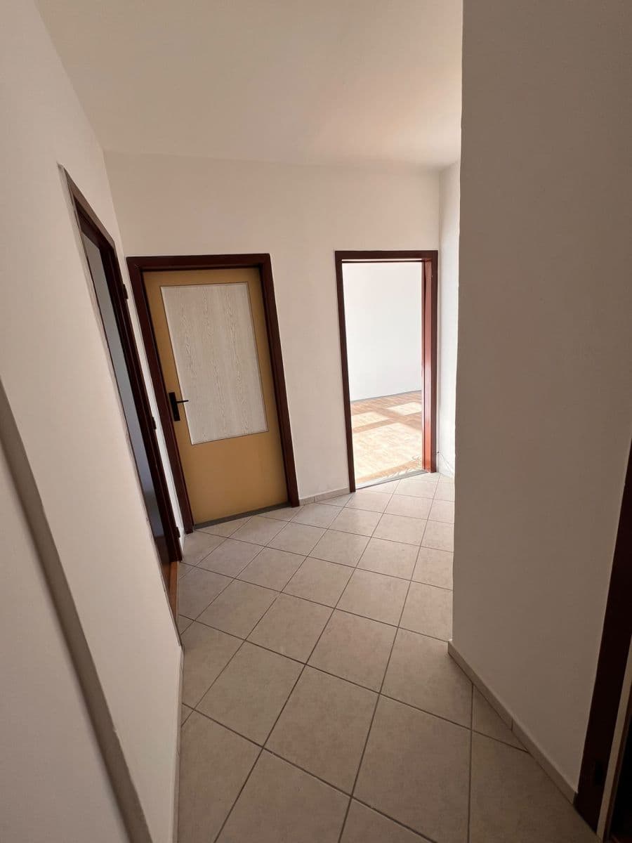 Pronájem bytu 4+1 81 m², Pražská, Varnsdorf, Ústecký kraj Pronájem bytu 4+1 81 m², Pražská, Varnsdorf, Ústecký kraj