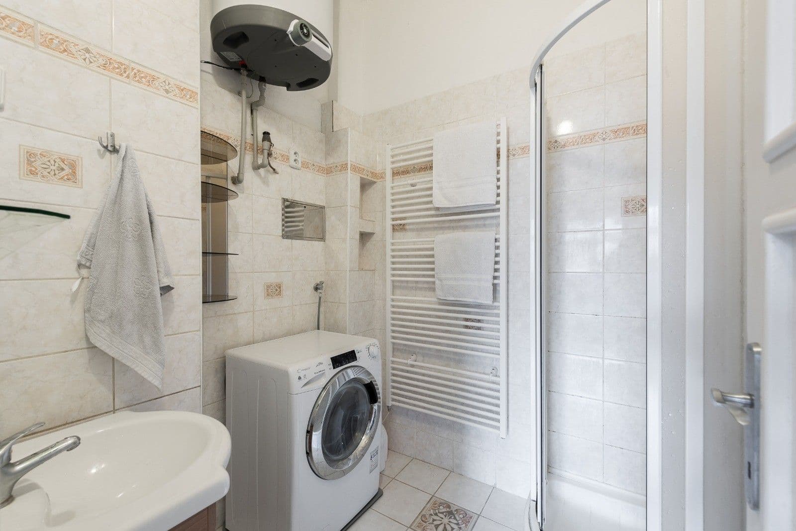 Prodej bytu 2+kk 42 m², Vrchlického, Praha, Praha Prodej bytu 2+kk 42 m², Vrchlického, Praha, Praha