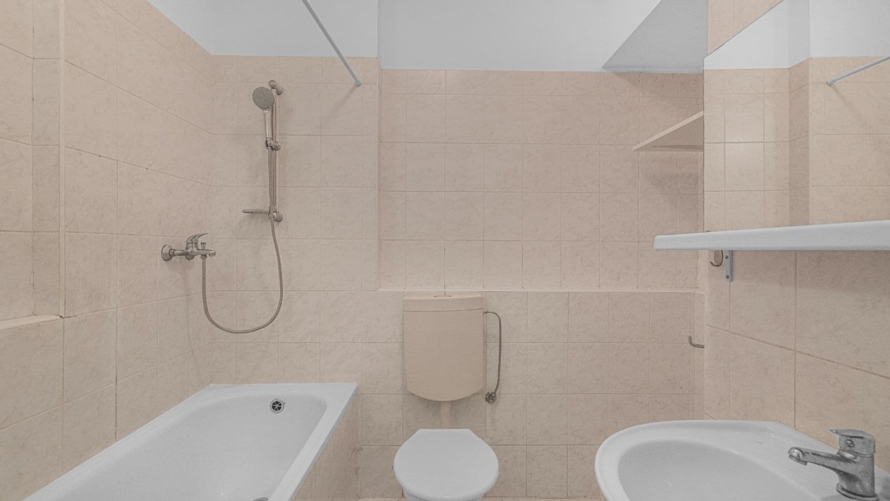 Prodej bytu 2+kk 45 m², Praha, Praha Prodej bytu 2+kk 45 m², Praha, Praha