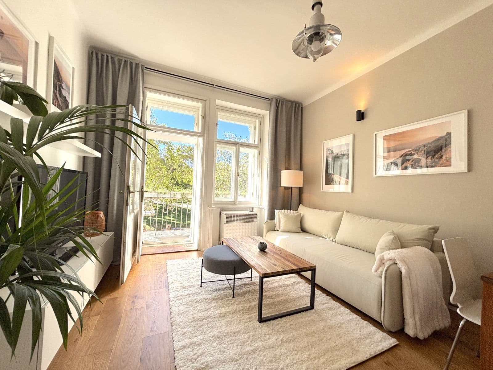 Pronájem bytu 53 m², náměstí Generála Kutlvašra, Praha, Praha Pronájem bytu 53 m², náměstí Generála Kutlvašra, Praha, Praha
