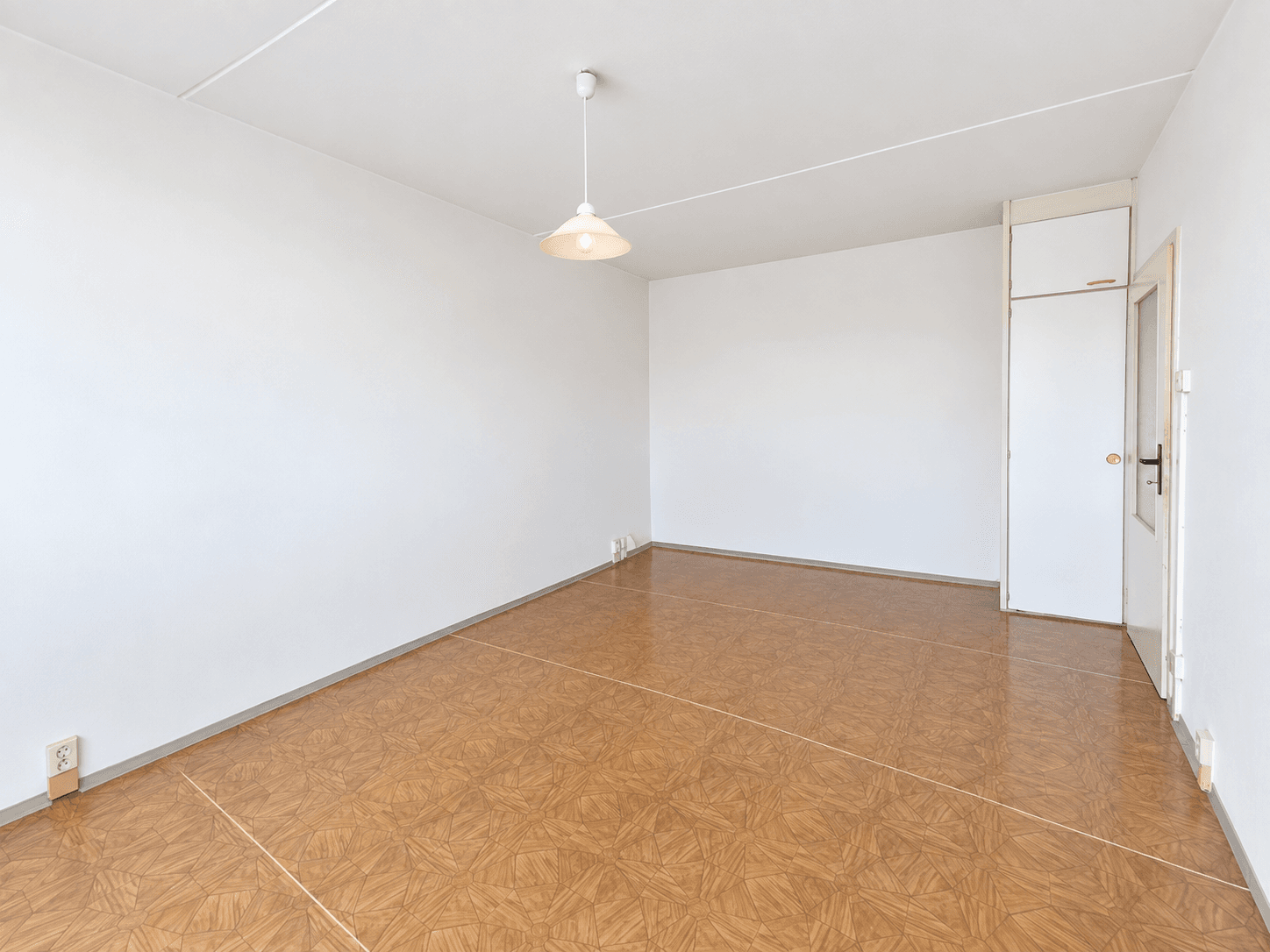 Prodej bytu 1+kk 28 m², Benkova, Praha, Praha Prodej bytu 1+kk 28 m², Benkova, Praha, Praha