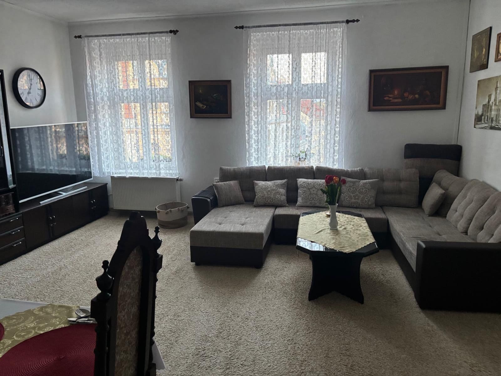 Pronájem bytu 3+1 76 m², T. G. Masaryka, Karlovy Vary, Karlovarský kraj Pronájem bytu 3+1 76 m², T. G. Masaryka, Karlovy Vary, Karlovarský kraj