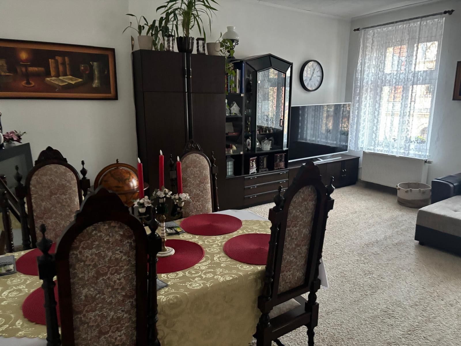Pronájem bytu 3+1 76 m², T. G. Masaryka, Karlovy Vary, Karlovarský kraj Pronájem bytu 3+1 76 m², T. G. Masaryka, Karlovy Vary, Karlovarský kraj